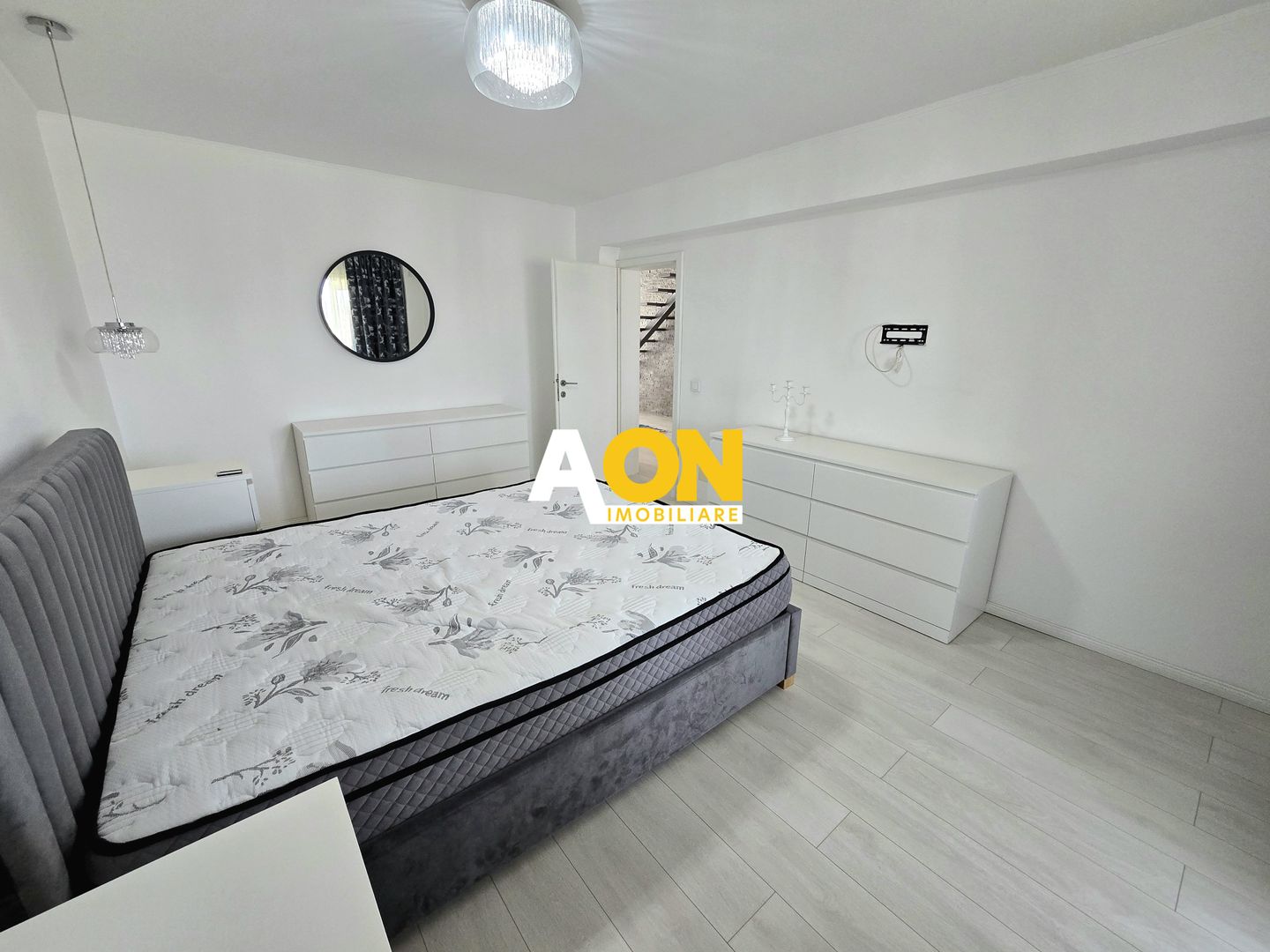 Apartament cu 4 Camere, Ultrafinisat, Tolstoi - Poză 5