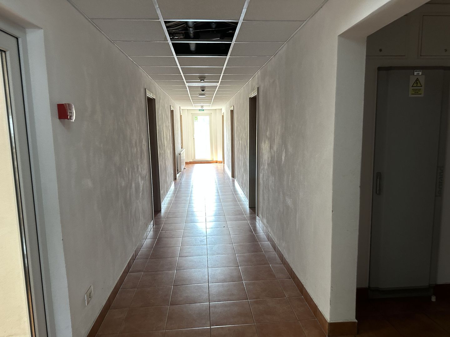 Garsoniera complet mobilata si utilata - Poză 12