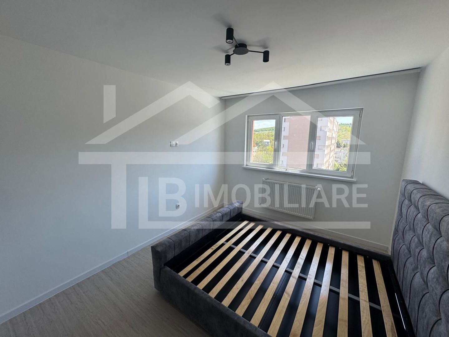Apartament cu 2 camere, 49,95mp, decomandat,  Zona Bulevardului 1848 - Poză 2
