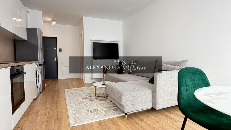 Apartament 2 camere, balcon, etaj intermediar, garaj, zona Eroilor - Poză 1