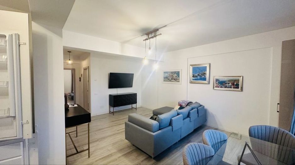 De închiriat apartament 2 camere Tineretului - Poză 2