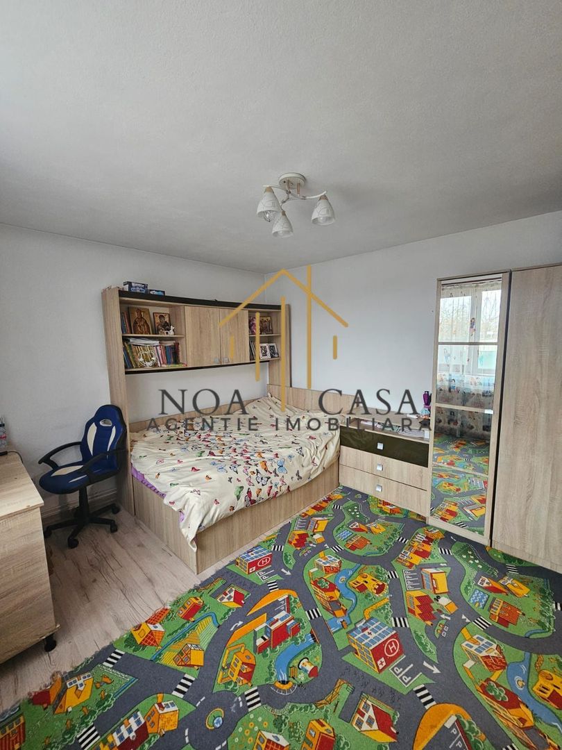 Casă / Vilă cu 5 camere de vânzare în Preajba - Poză 11