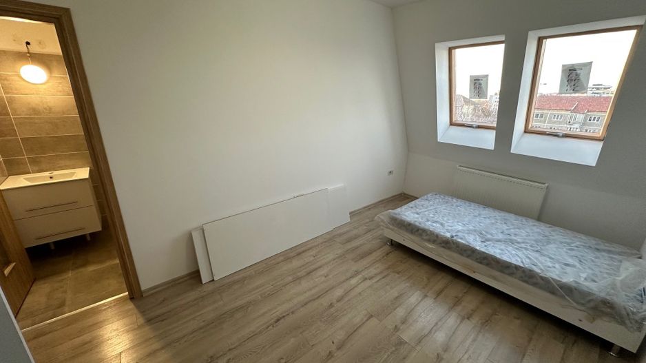 Apartment 3 camere 75 mp utili - Poză 19