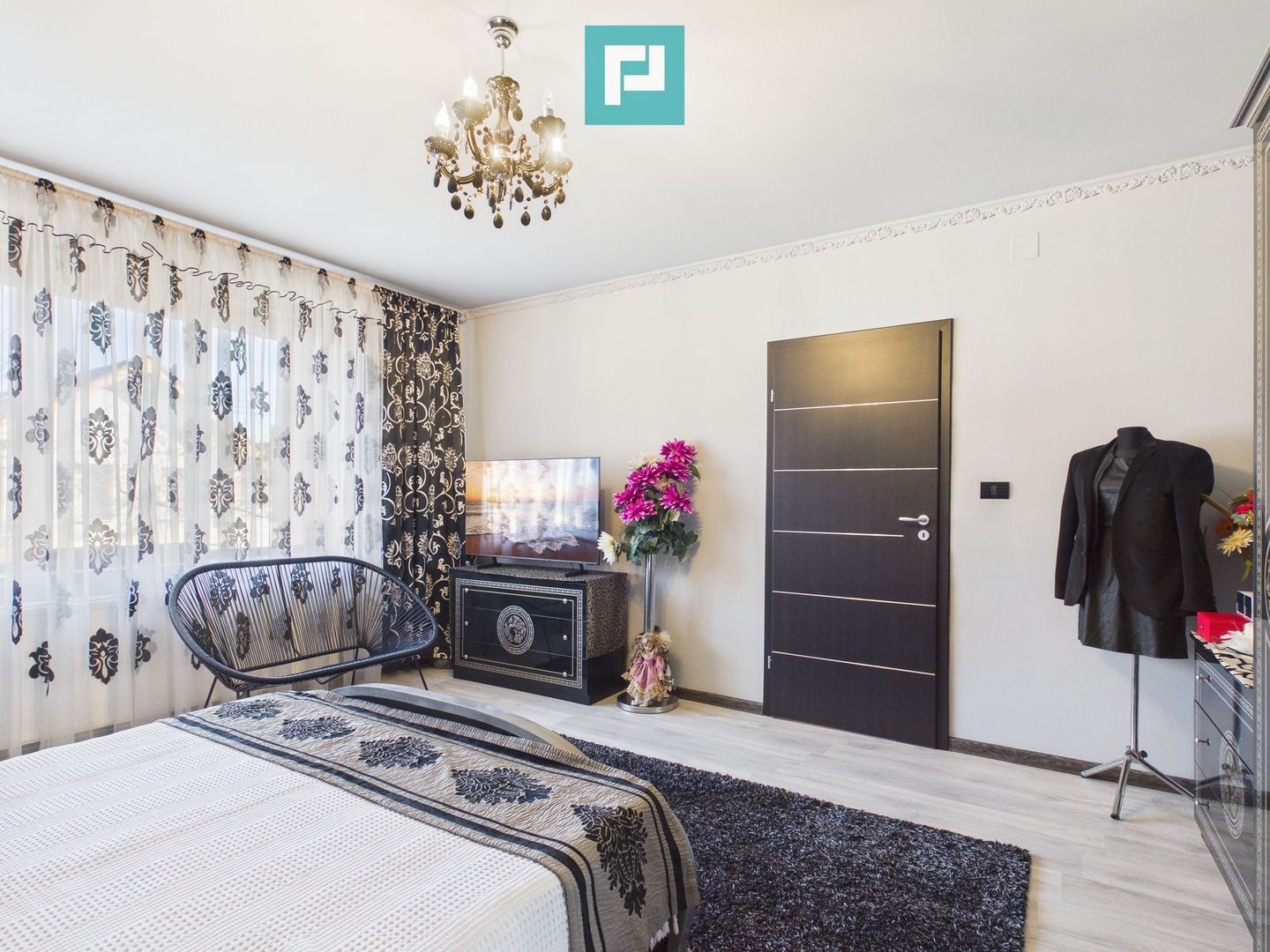 Casa cu 4 camere in Aradul Nou - Poză 30