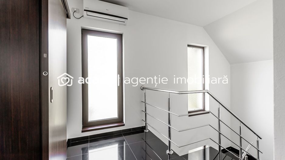 Vilă nouă independentă energetic și 1117 mp teren - Poză 10