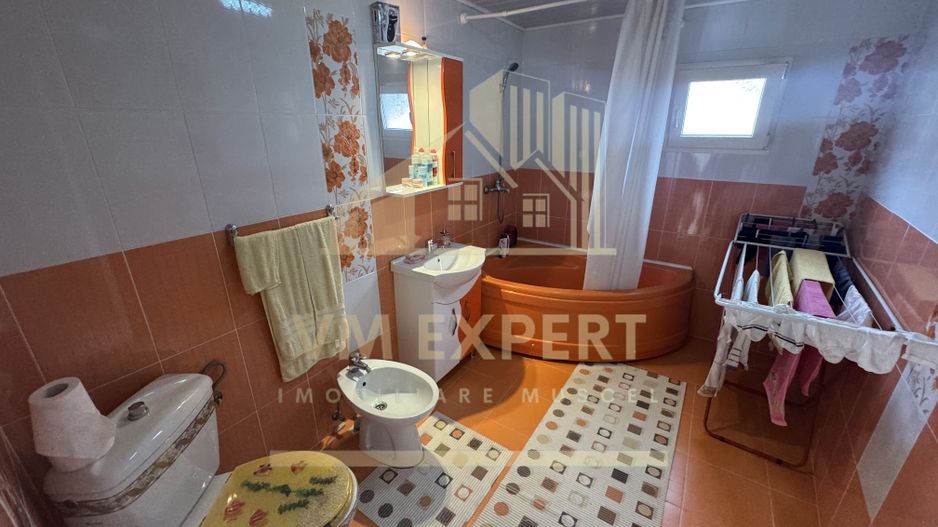 VILA 5 CAMERE, TEREN 600 MP, RUCAR - Poză 18