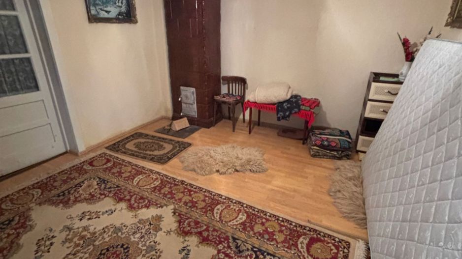 Casa de Vanzare in zona Suseni, in Cugir - Poză 3