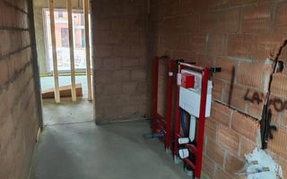 Casa la cheie in CRISTIAN pe Parter, zona de vile,250.000 euro - Poză 2