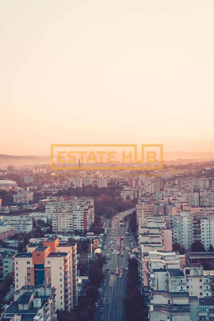 West City Tower - Poză 4