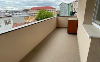 Apartament cu 1 camera de vanzare, zona Centru - Poză 6