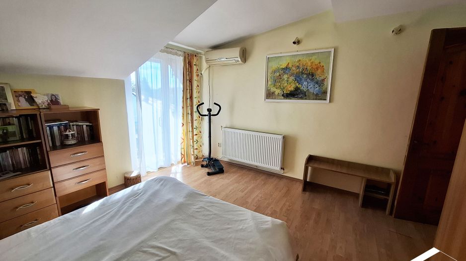 Casa tip duplex cu 6 camere, zona Republicii - Poză 18