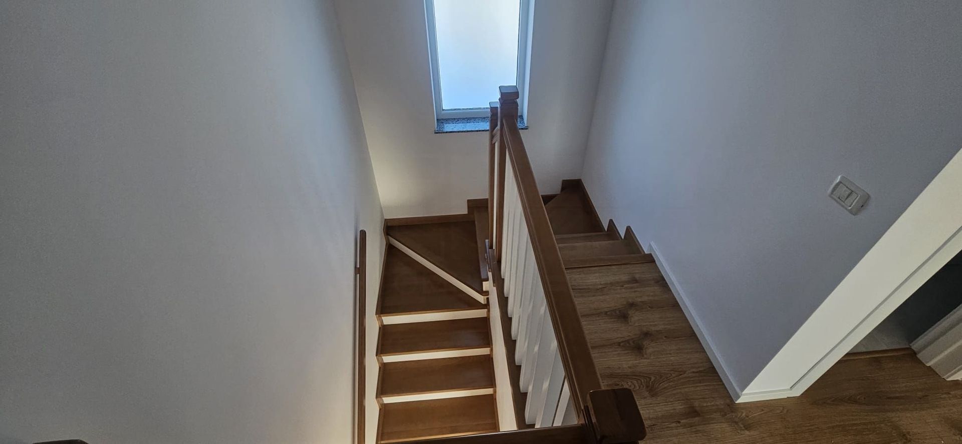 Duplex De Vanzare I Ipotesti, Suceava I Pret: 141.999 € - Poză 12