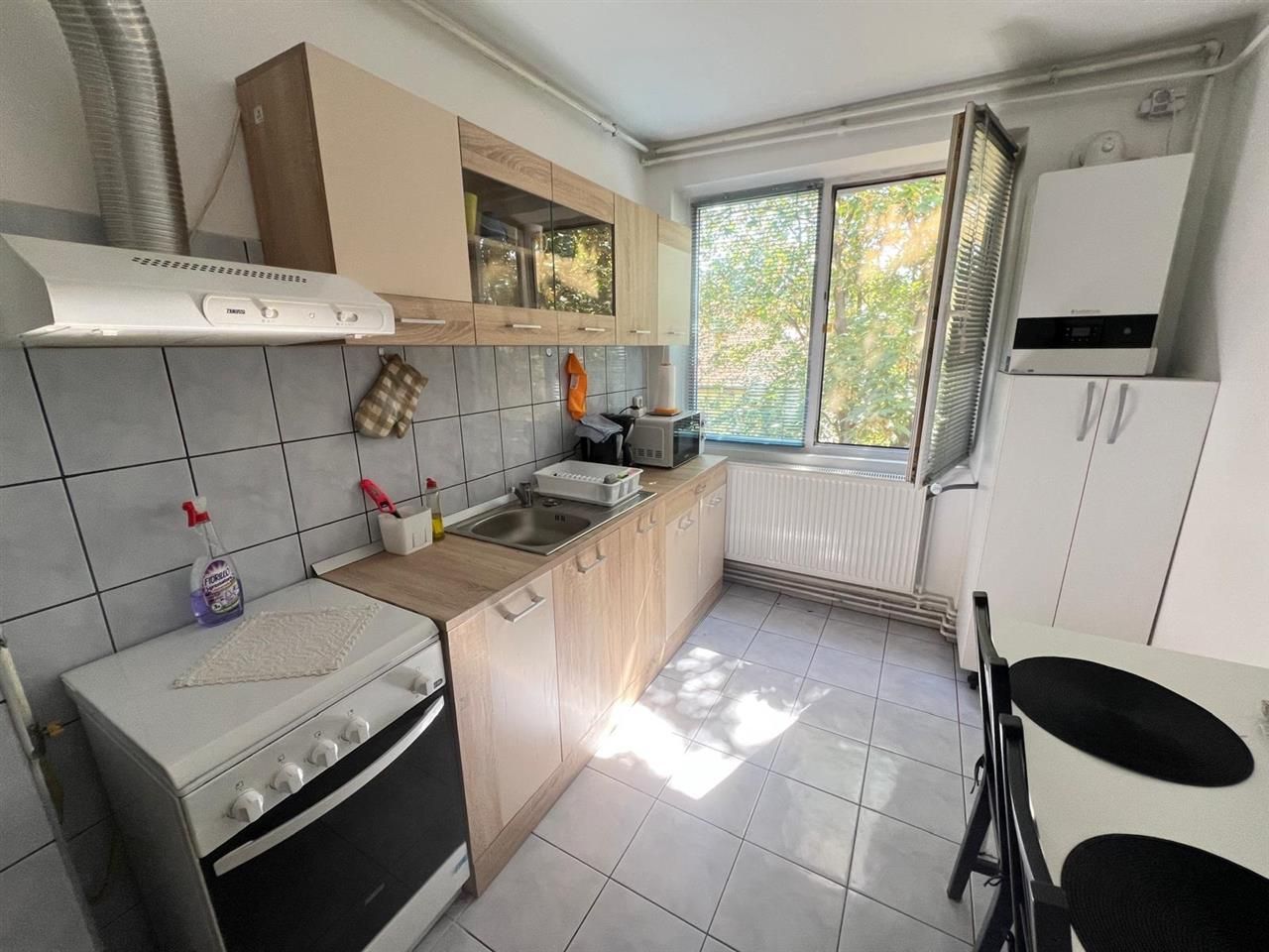 3 camere zona Medicinei centrala si clima - Poză 3