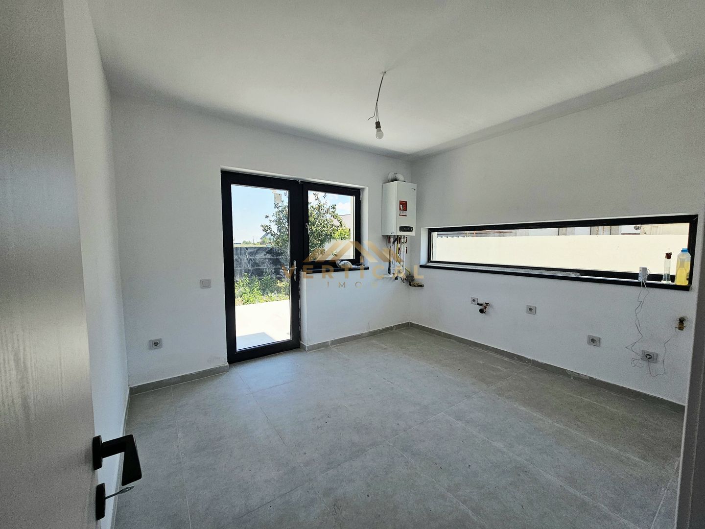 Casa individuala 4 camere | curte amenajata | comuna Berceni - Poză 10