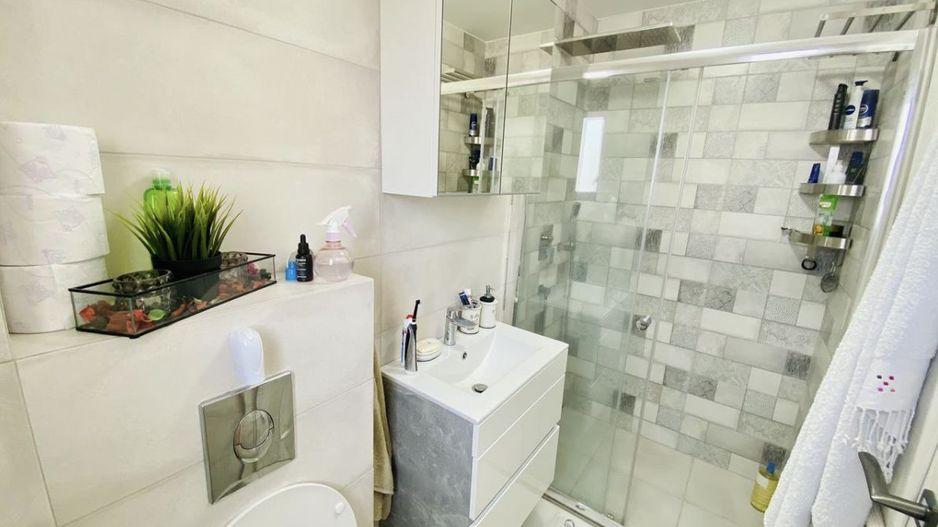 Penthouse modern - 110 mp utili + terasa 40 mp utili - C. Arhitectilor - Poză 15