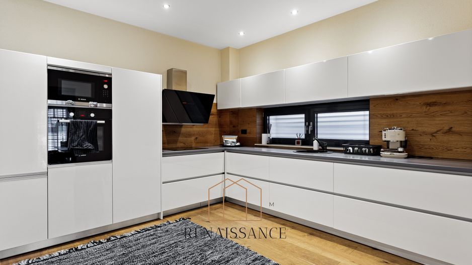 Giroc Vila Exclusivista | 5 Camere 235mp Utili P+1E Stil Mediteranean - Poză 7