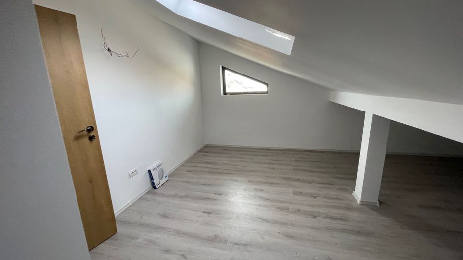 Vila Otopeni P+1+M, zona linistita, 0%COMISION - Poză 9