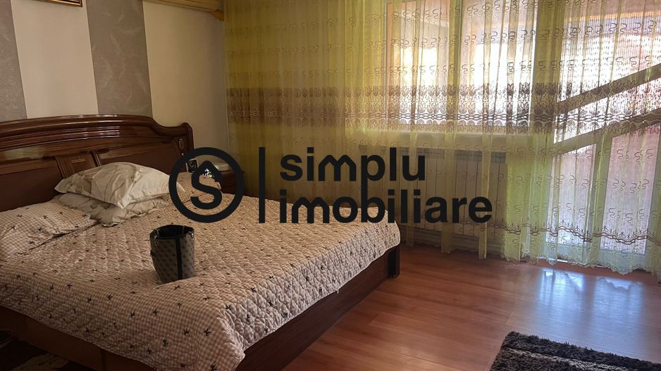 Vila S+P+1+M Lapus, str Paunitei - Poză 7