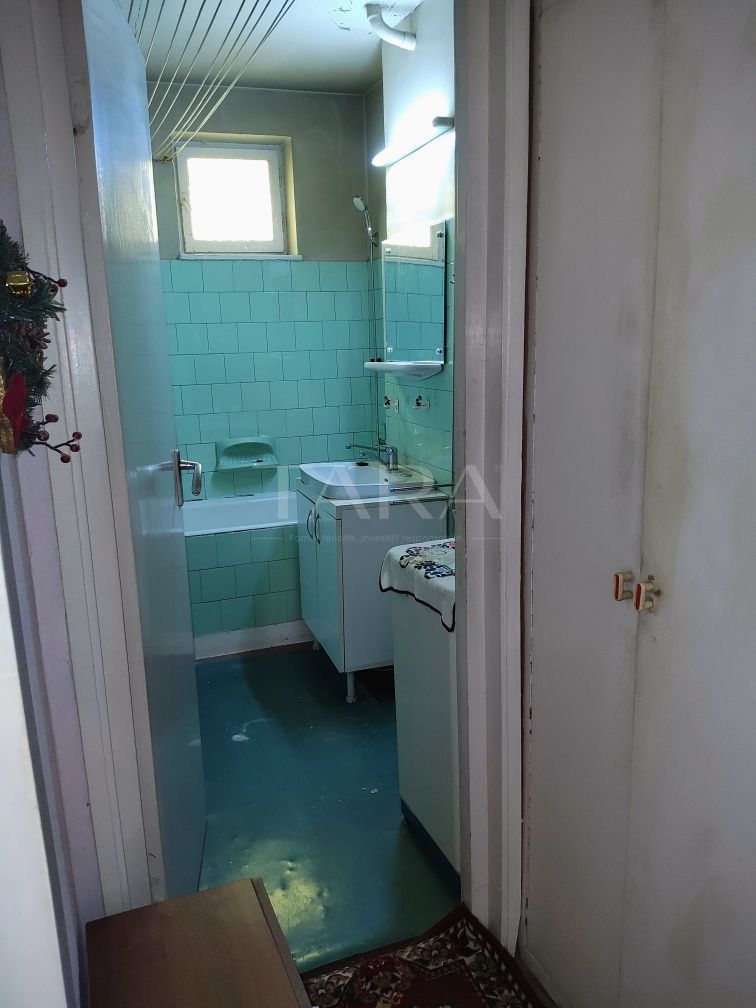 Vanzare apartament decomandat in zona Interservisan - Poză 5