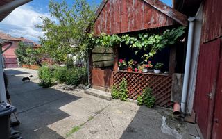 Casă cu teren 700 mp, aproape de centru – Alba Iulia - Poză 16