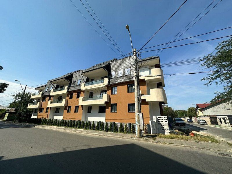 Apartament 2 Camere  decomandate de vanzare-Gata de mutare! - Poză 2
