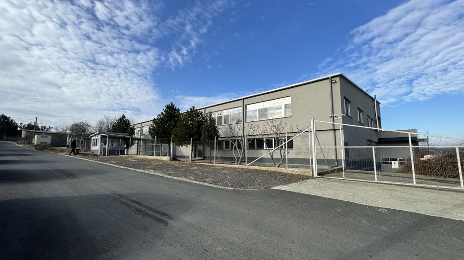 Hala productie P+1 si apartament de serviciu Navodari - c-tie beton - Poză 2