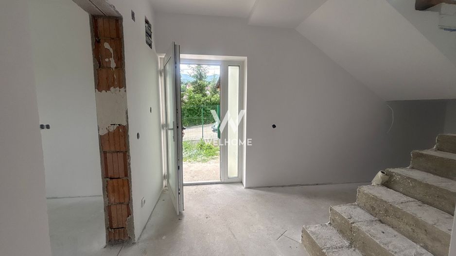 Casa individuala  Teren 705 mp Tocile-Sibiu. Sau schimb cu apartamente - Poză 6