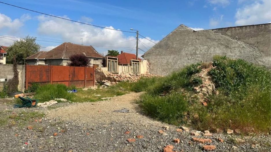 BRASADAS vinde teren in zona Soarelui. - Poză 3