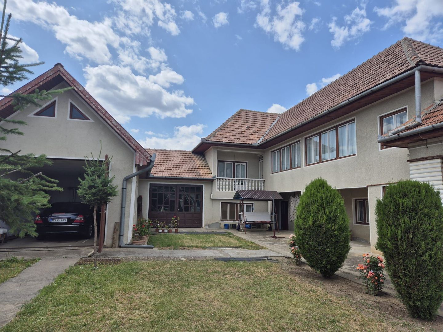 CASA DE VANZARE IN PETRESTI LA 245 EURO NEGOCIABIL - Poză 1