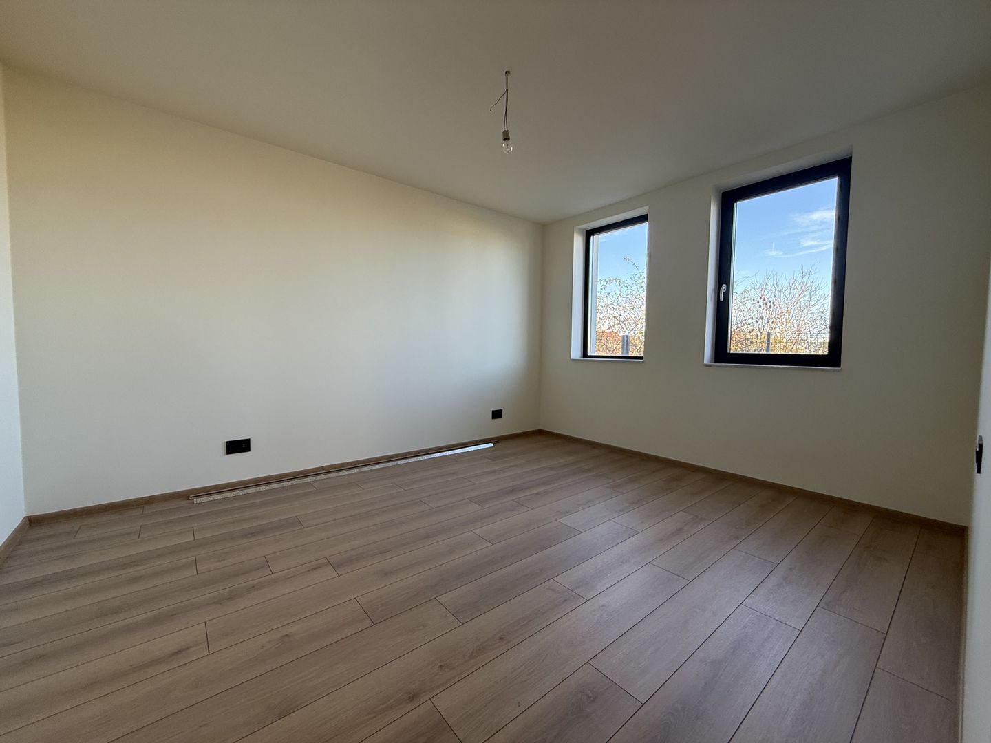 COMISION 0% | Duplex 6 Camere | Mosnita Noua | 160mp | 400mp Teren - Poză 6