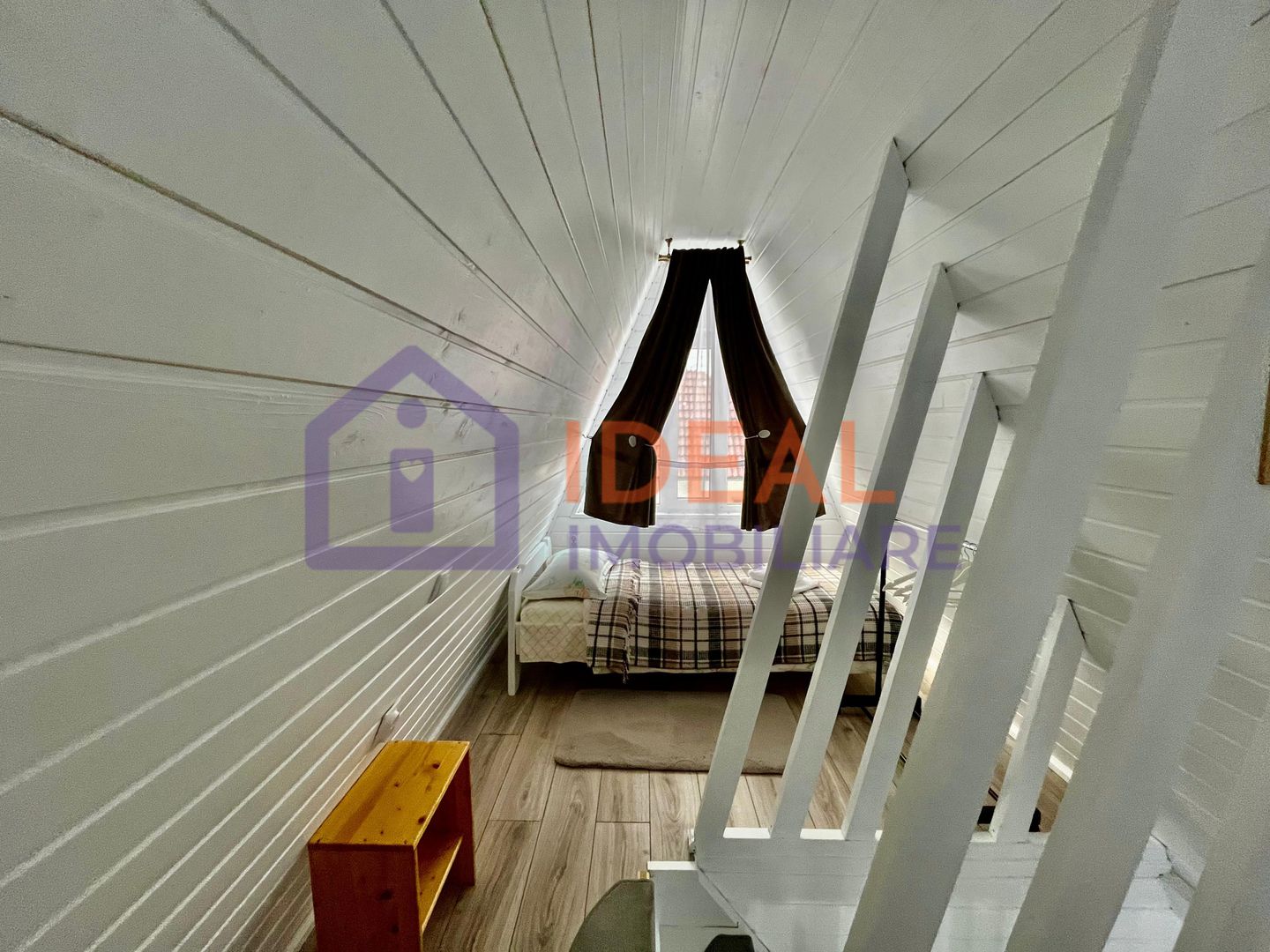 Pensiune de vânzare în Cârțișoara – investiție turistică la poalele munților - Poză 23