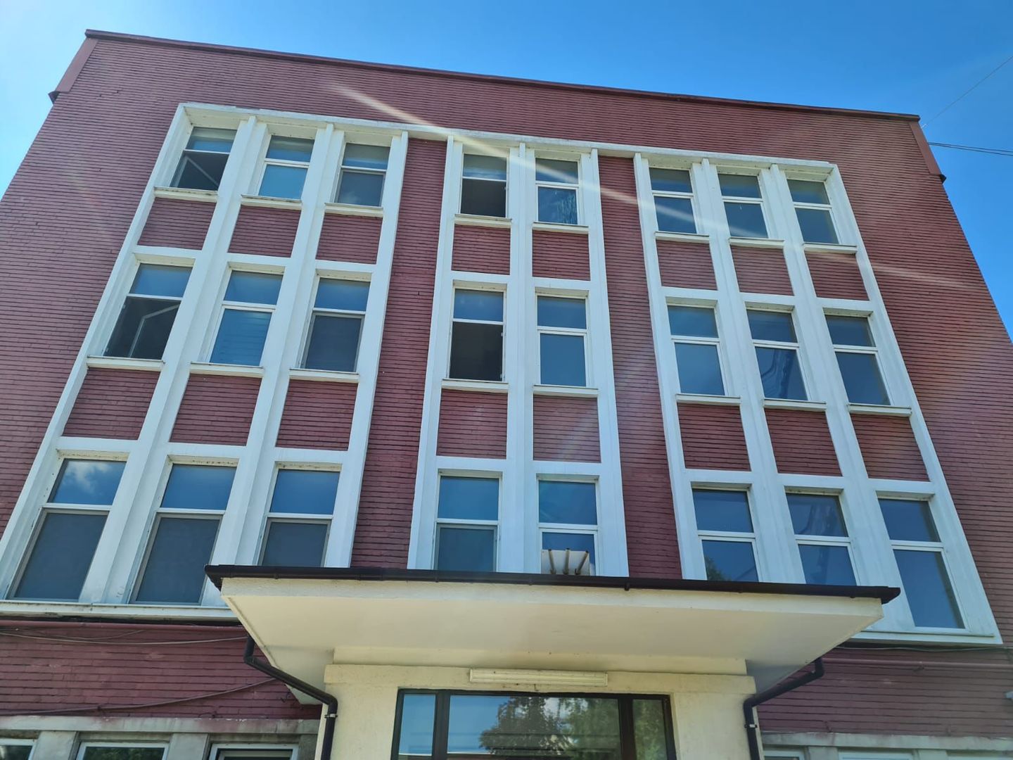 Cladire de birouri 3000 mp - Poză 14