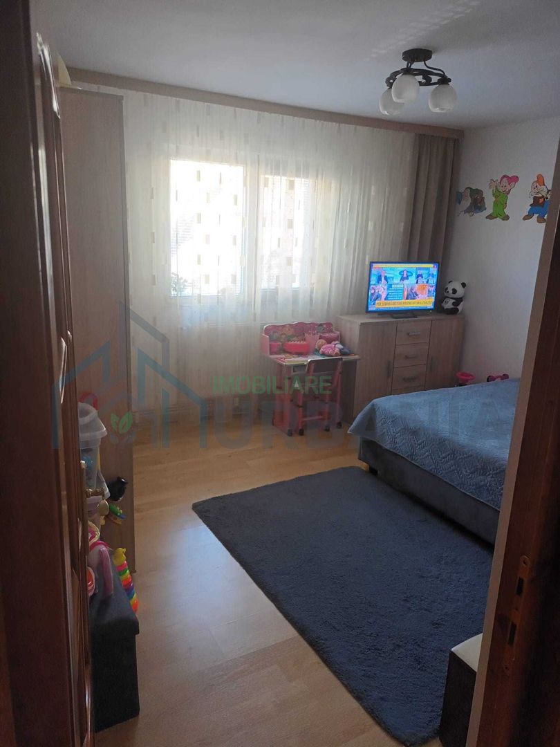 # vând ap cu 2 camere decomandat! - Poză 6