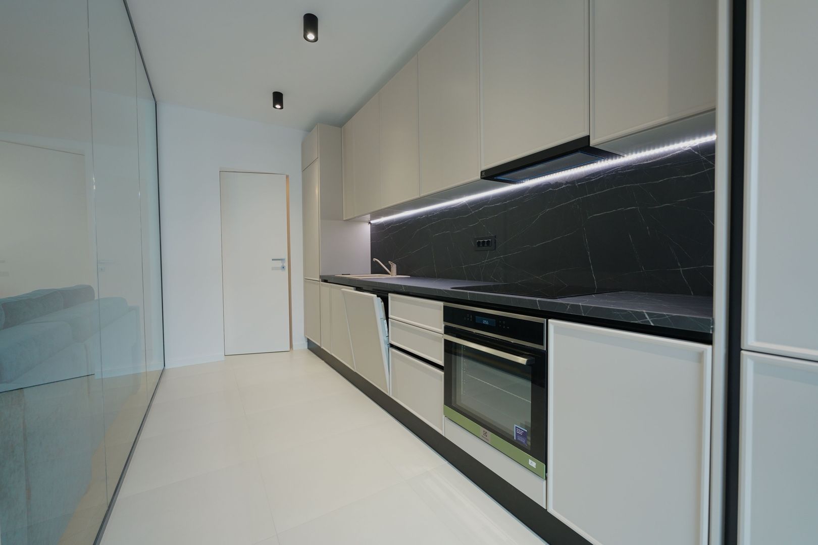 3 Camere + Parcare, Nusco City, Promenada, Aviatiei - Poză 11