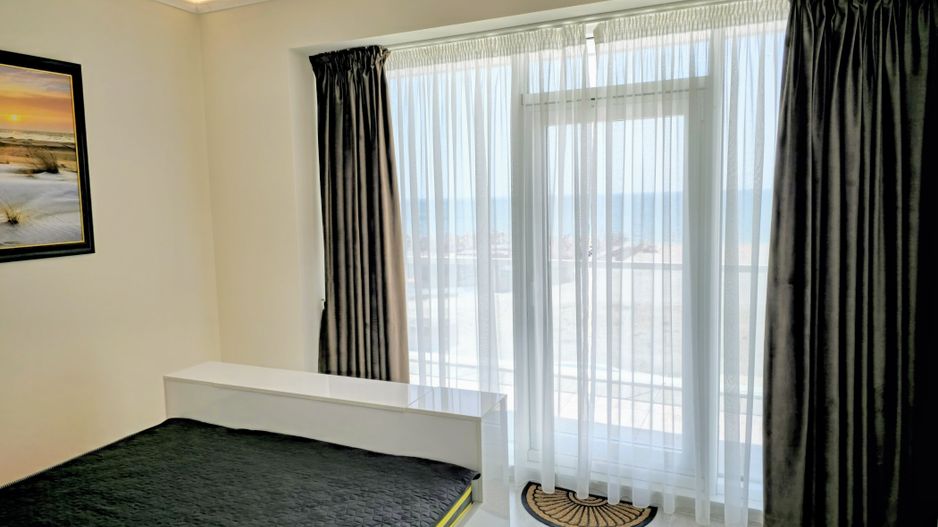 Apartament de lux cu 3 camere în Resort White Sea – Mamaia Nord - Pe malul marii - Poză 5