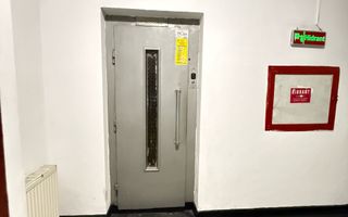 OPORTUNITATE DE INVESTIȚIE | CLĂDIRE BIROURI + PARCARE | 3700 MP | ULTRACENTRAL - Poză 11