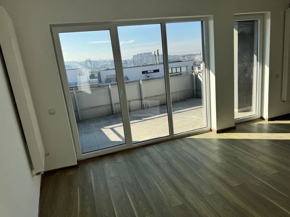 Penthouse 3 camere de vânzare + Terasă 46 mp | Parcare | Buna Ziua - Poză 6