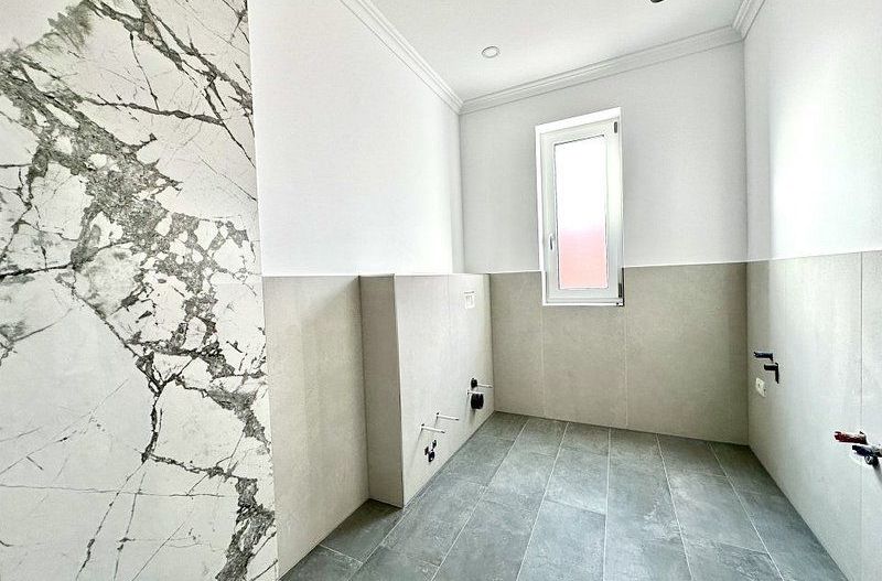 Casa lângă Iulius Town - zona Lipovei - Poză 11