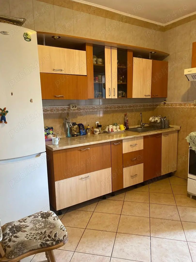 Apartament 4 camere, 2 bai, 2 balcoane – Decomandat, 90 mp – Micro 21 | - Poză 1
