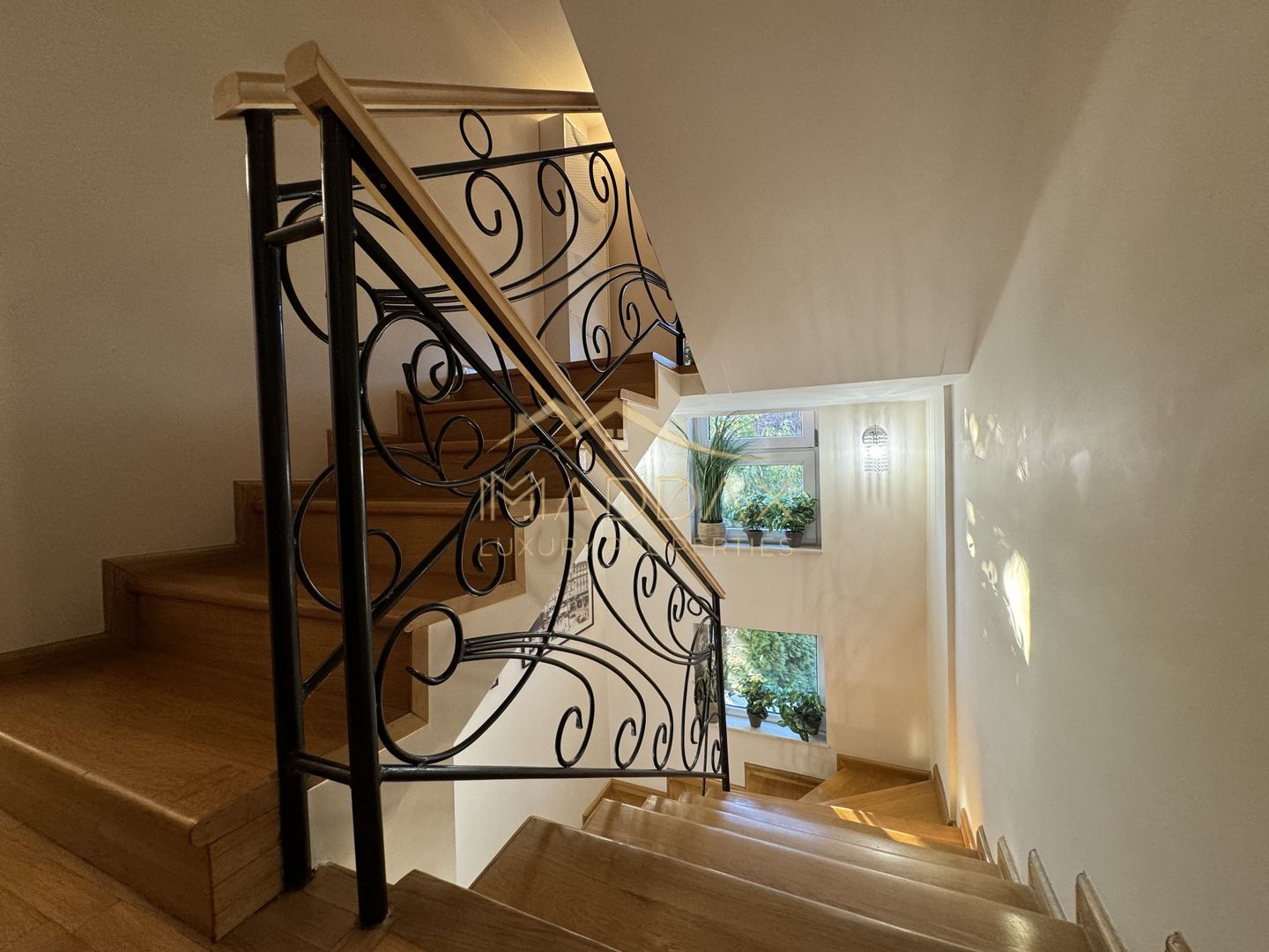 Vila de LUX impresionanta***6 camere// Sisesti_Sector1 - Poză 25