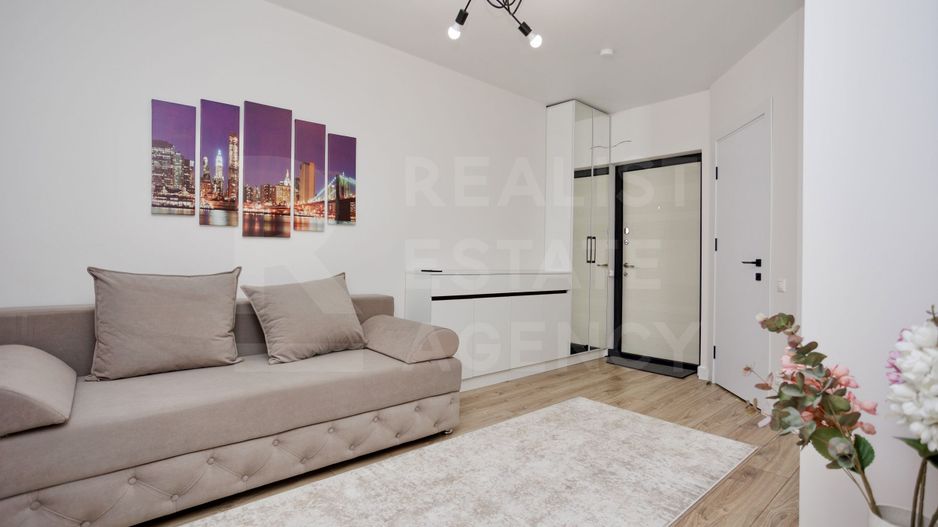 Vânzare, apartament, o cameră, bd. Renașterii Naționale, Centru - Poză 1