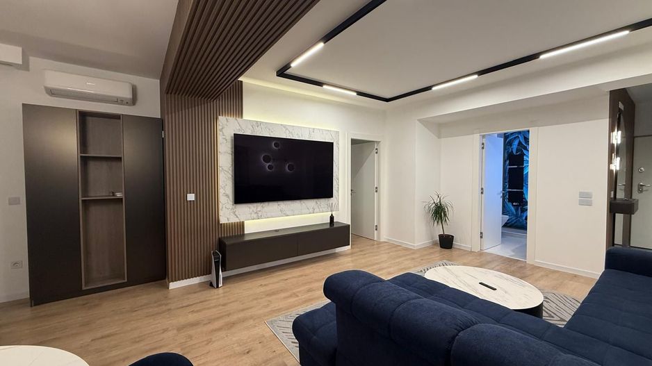 HIGH-CLASS 4 rooms apartment for rent | PIPERA OMV - Poză 2