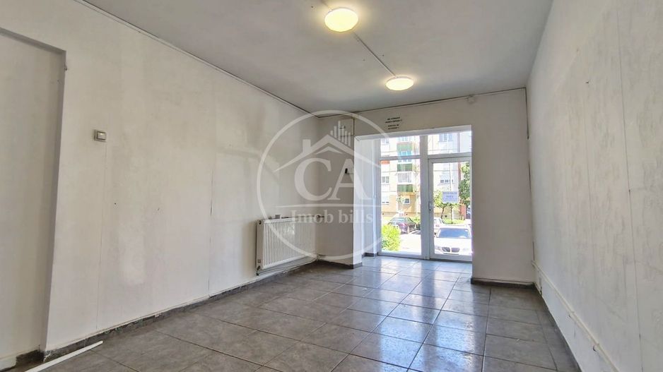 Spatiu comercial de inchiriat cu 2 camere in zona Decebal, Oradea - Poză 2
