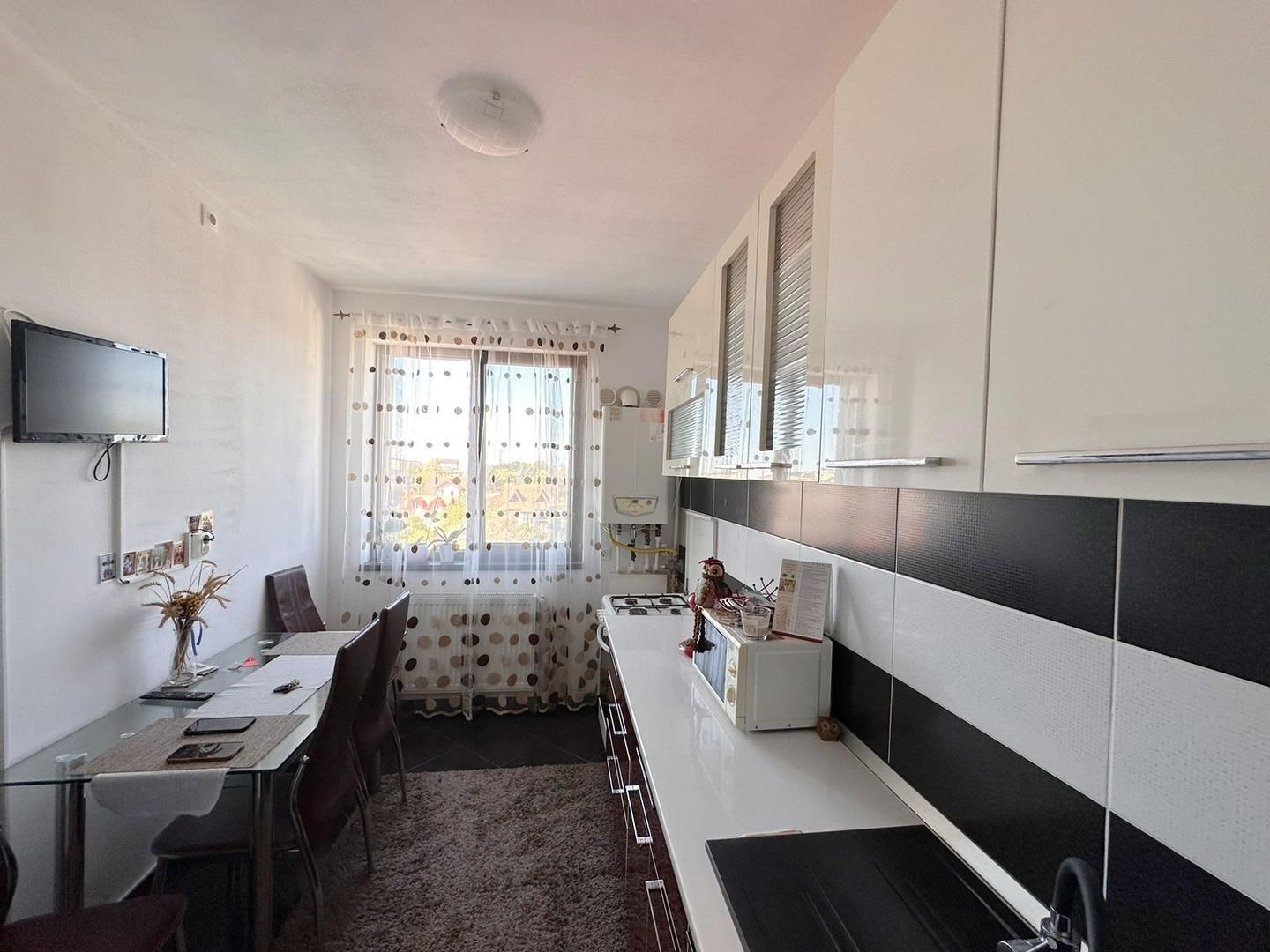 De închiriat: apartament 2 camere - Apusului - Gorjului-Păcii-metrou - Poză 6