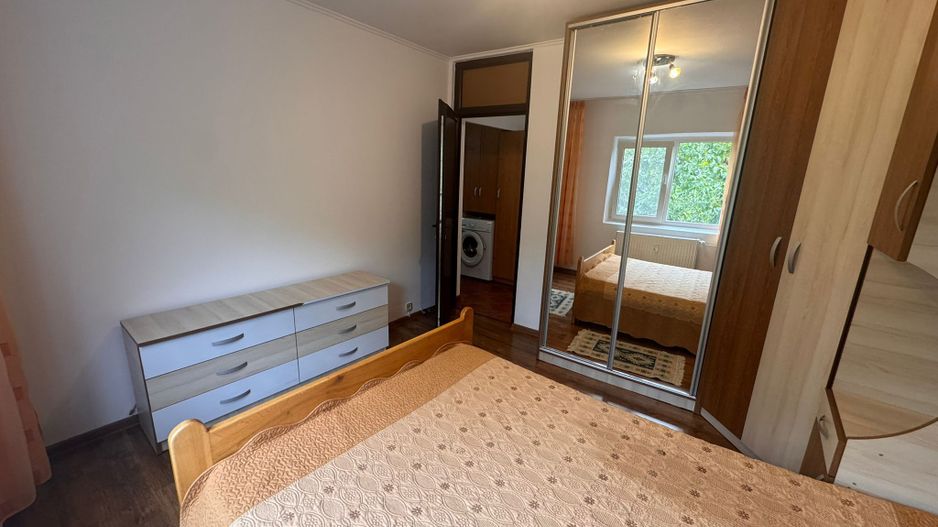 13 Septembrie 3 camere Sebastian 3/8 73mp - Poză 4