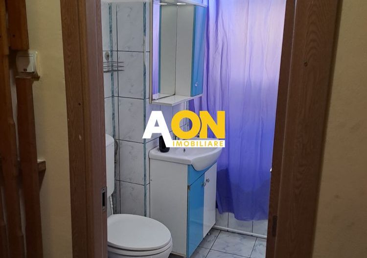 Garsonieră decomandata, mobilata, utilata, etaj 2, zona Sub Stadion - Poză 3