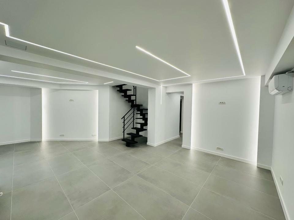 Spaţiu comercial   - Bd. Decebal             Exclusivitate - Poză 3