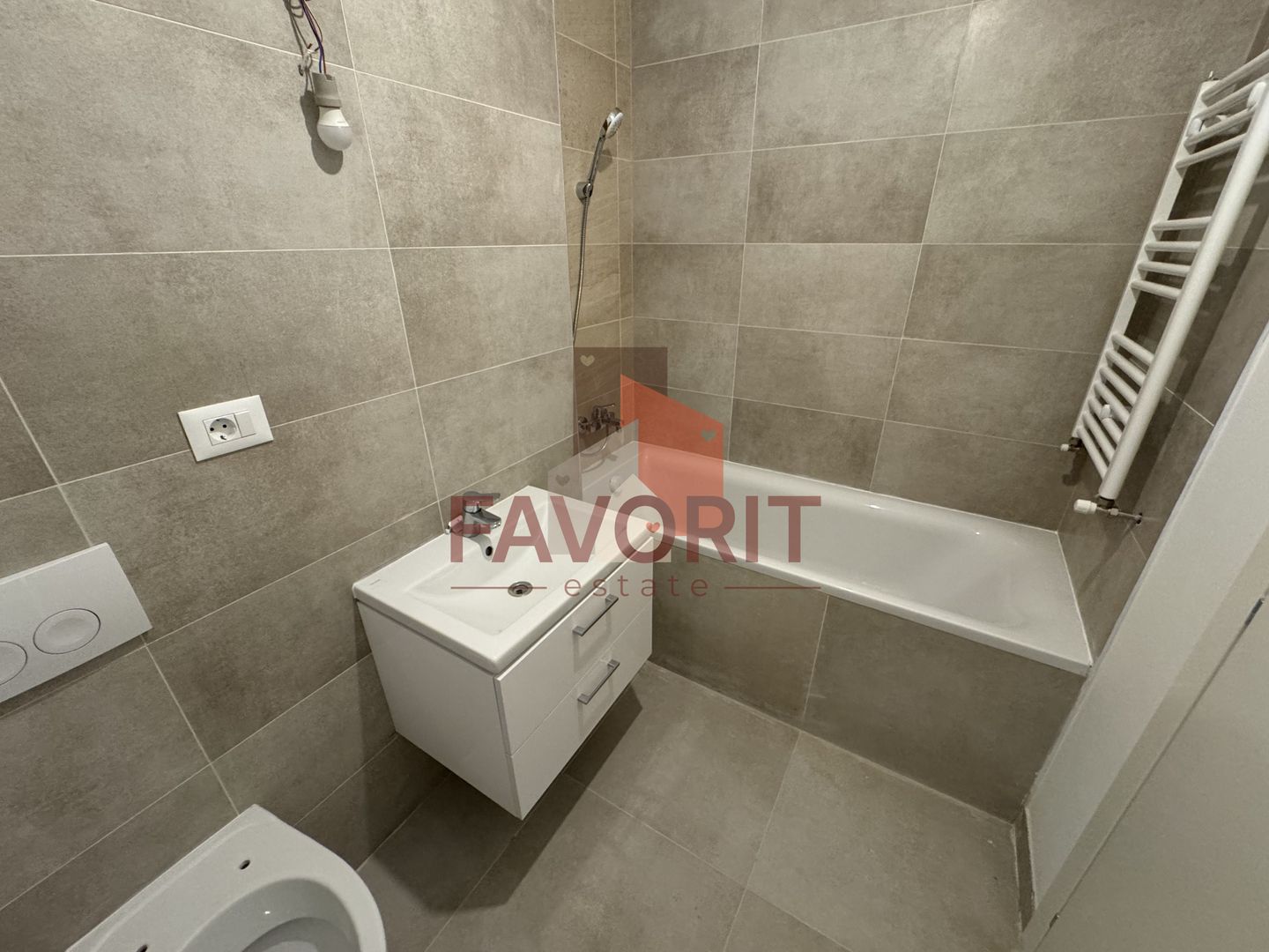 COMISION 0%. Penthouse cu 2 terase in bloc nou din zona Aradului - Poză 12