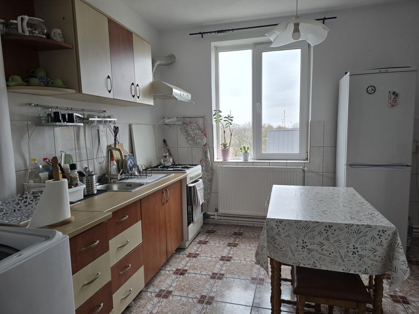 LOC. RACACIUNI,  APARTAMENT 3 CAMERE - Poză 11