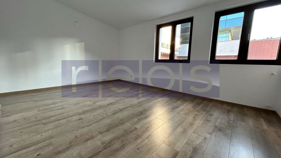 VANZARE VILA 7 CAMERE P+M | ZONA HERASTRAU - Poză 2